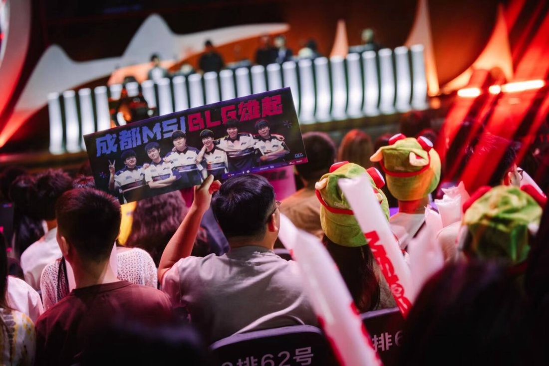 NAVI将面对 Ninjas in Pyjamas 在StarLadder StarSeries 2025秋季上半区决赛